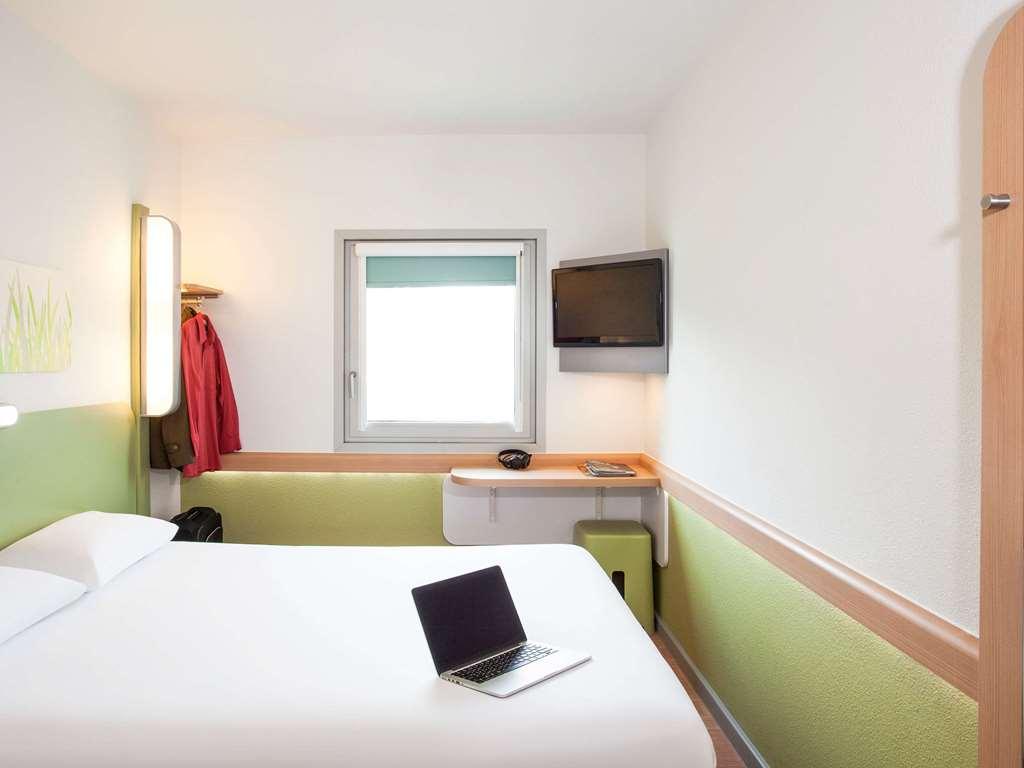 Ibis Budget Биконсфилд Номер фото